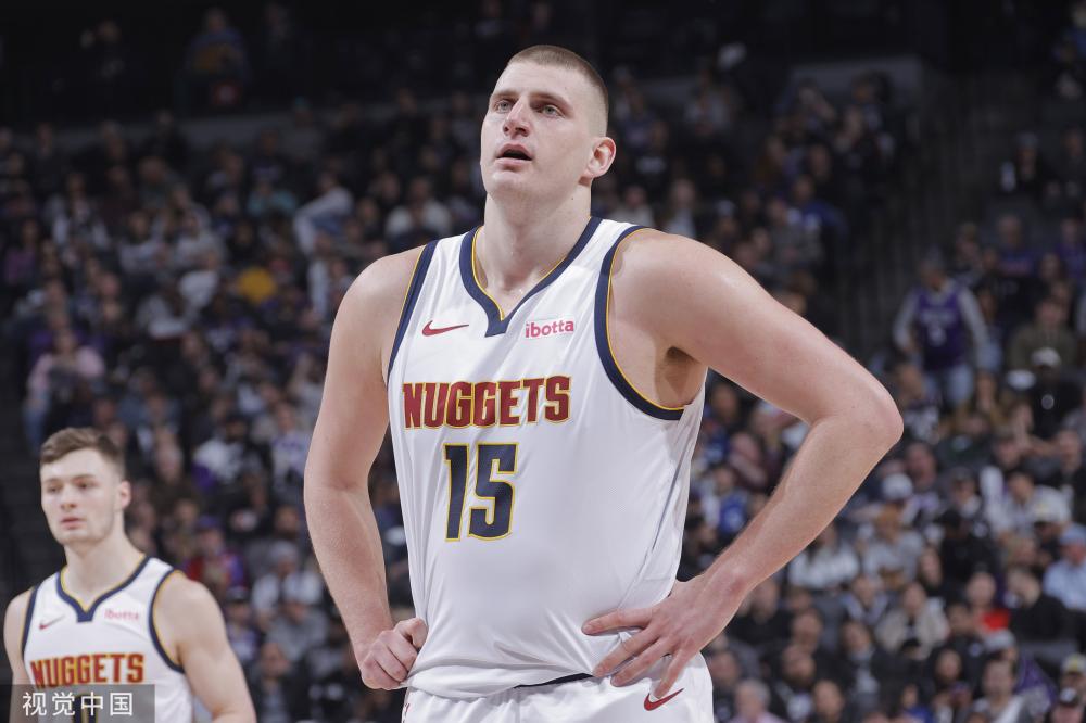 与巴黎圣日 与巴黎圣日