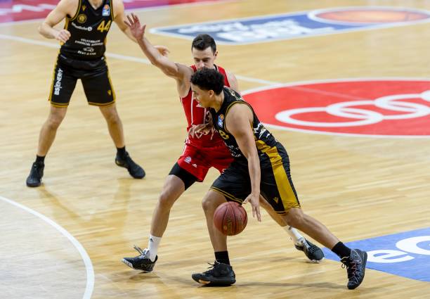 态迎接挑战 态迎接挑战